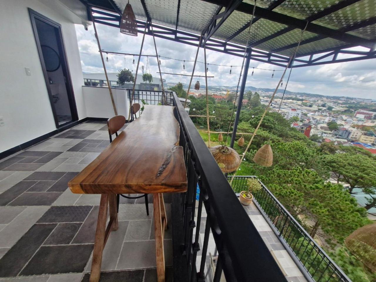 Hill Top Homestay Далат Экстерьер фото
